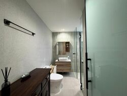 The Bayshore (D16), Condominium #562086011